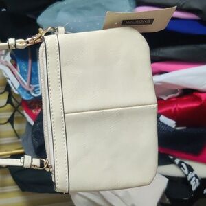 Wilson leather pouch givvy